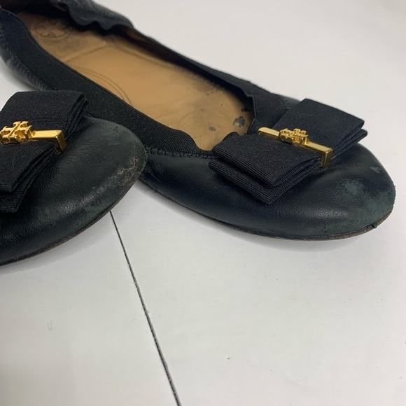 Tory Burch Black TLC Sedgewick Leather Flats W/ Gold Bow Detailing Size 9M - Picture 16 of 16